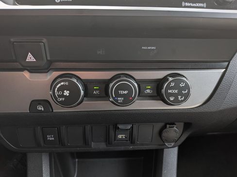 Used 2023 Toyota Tacoma SR RWD image 20