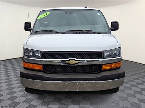 Used 2021 Chevrolet Express 3500 LT w/ LT Preferred Equipment Group image 3