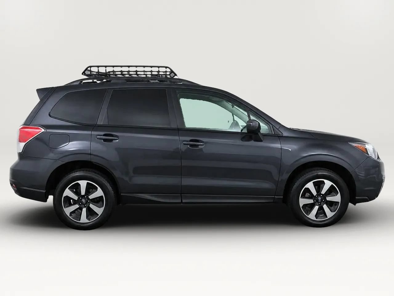 Used 2018 Subaru Forester 2.5i Premium AWD/4WD image 8