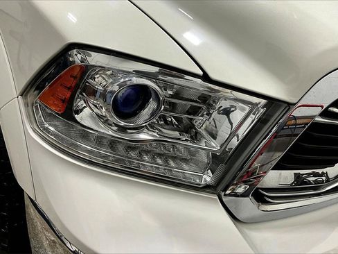 Used 2017 RAM 1500 Laramie Longhorn w/ Convenience Group image 31