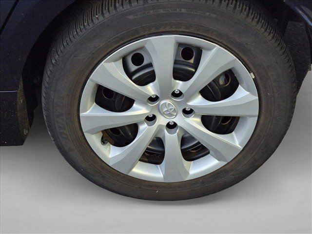 Used 2024 Toyota Corolla LE FWD image 16
