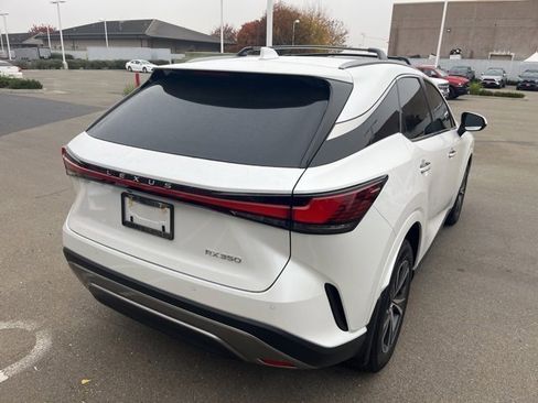 Used 2024 Lexus RX 350 FWD image 5