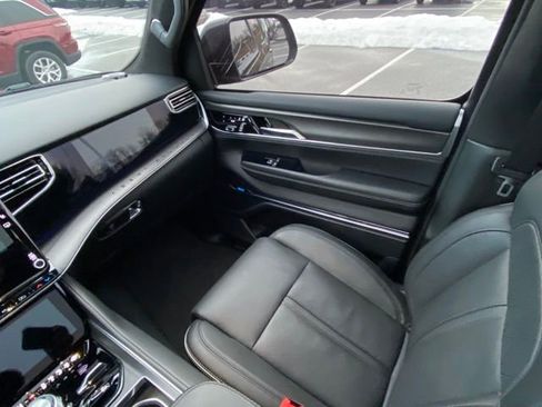 Used 2023 Jeep Grand Wagoneer Series II w/ Quick Order Packagew 28T image 28