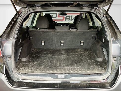 Used 2023 Subaru Outback AWD/4WD image 23
