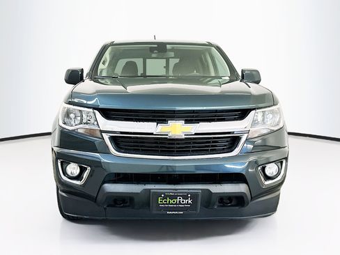 Used 2018 Chevrolet Colorado LT w/ LT Convenience Package image 2