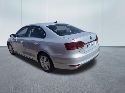 Used 2013 Volkswagen Jetta SEL image 7