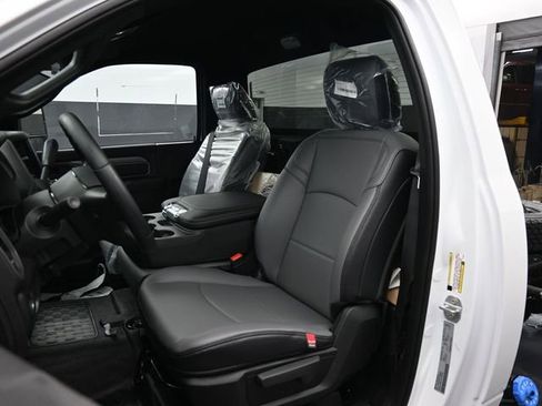 New 2026 RAM 3500 Tradesman image 29