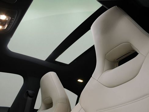 Used 2020 Mercedes-Benz CLA 250 image 31