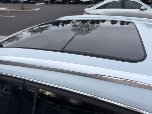 Used 2016 Audi Q3 2.0T Prestige w/ Prestige Package image 6