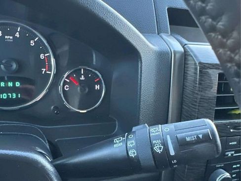 Used 2012 Jeep Liberty Limited image 28