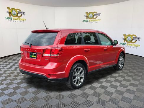 Used 2017 Dodge Journey GT w/ Driver Convenience Group FWD image 5