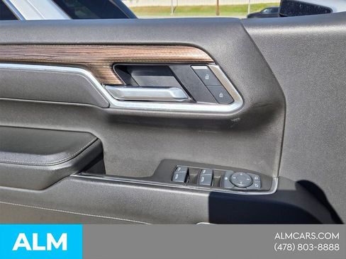 Used 2025 Chevrolet Silverado 1500 LT image 28