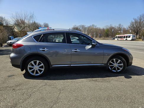 Used 2017 INFINITI QX50 2WD w/ Premium Plus Package image 6
