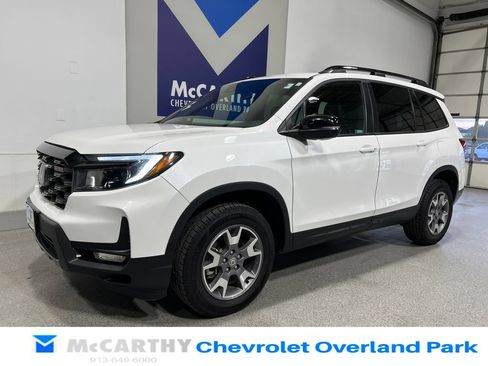 Used 2022 Honda Passport TrailSport image 9