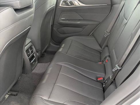 Used 2026 BMW i4 eDrive40 w/ Premium Package RWD image 17