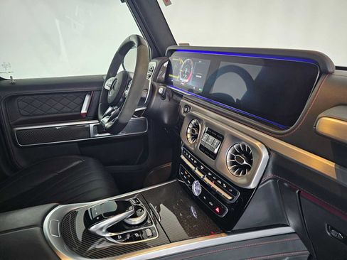 Used 2024 Mercedes-Benz G 63 AMG 4MATIC image 11