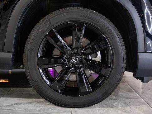 Used 2025 Honda Pilot Black Edition image 30