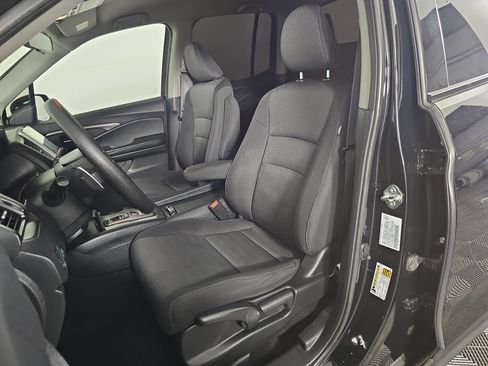 Used 2020 Honda Ridgeline Sport image 18