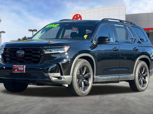 Used 2023 Honda Pilot Elite image 9