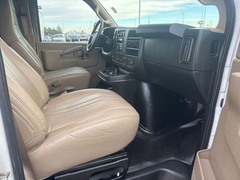 Used 2019 Chevrolet Express 2500 w/ Driver Convenience Package image 22