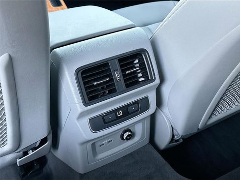 Used 2022 Audi Q5 2.0T Premium Plus image 29