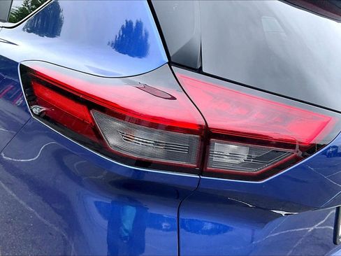 Used 2023 Nissan Rogue SV AWD/4WD image 27