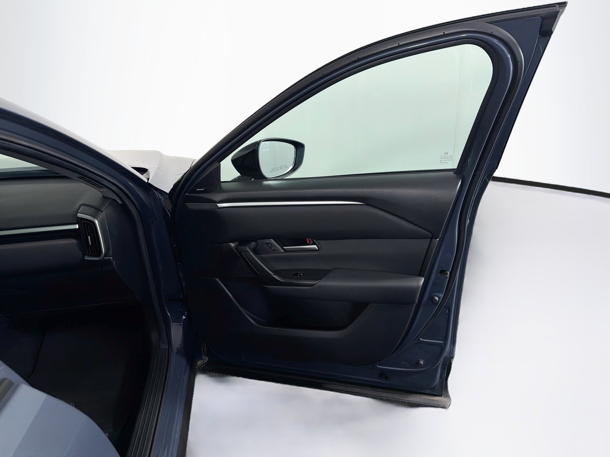 Used 2025 MAZDA CX-50 AWD 2.5 S w/ Premium Package image 35
