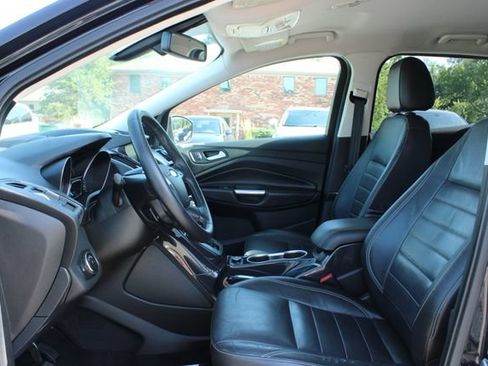 Used 2014 Ford Escape Titanium w/ Equipment Group 401A FWD image 13