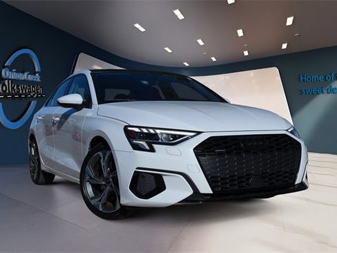 Used 2023 Audi A3 2.0T Premium Plus w/ Premium Plus Package image 3