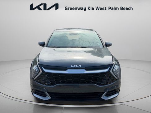 Used 2023 Kia Sportage EX FWD image 2