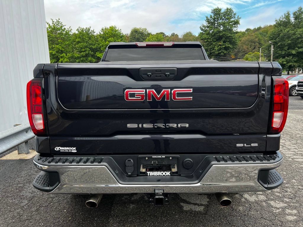 Used 2022 GMC Sierra 1500 SLE AWD/4WD image 6