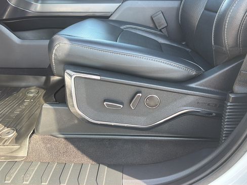 Certified 2024 Ford F150 Lariat AWD/4WD image 28