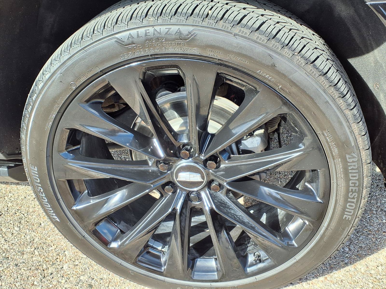 Used 2025 Cadillac Escalade ESV Sport Platinum AWD/4WD image 9