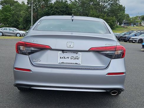 Used 2023 Honda Civic Sport image 6