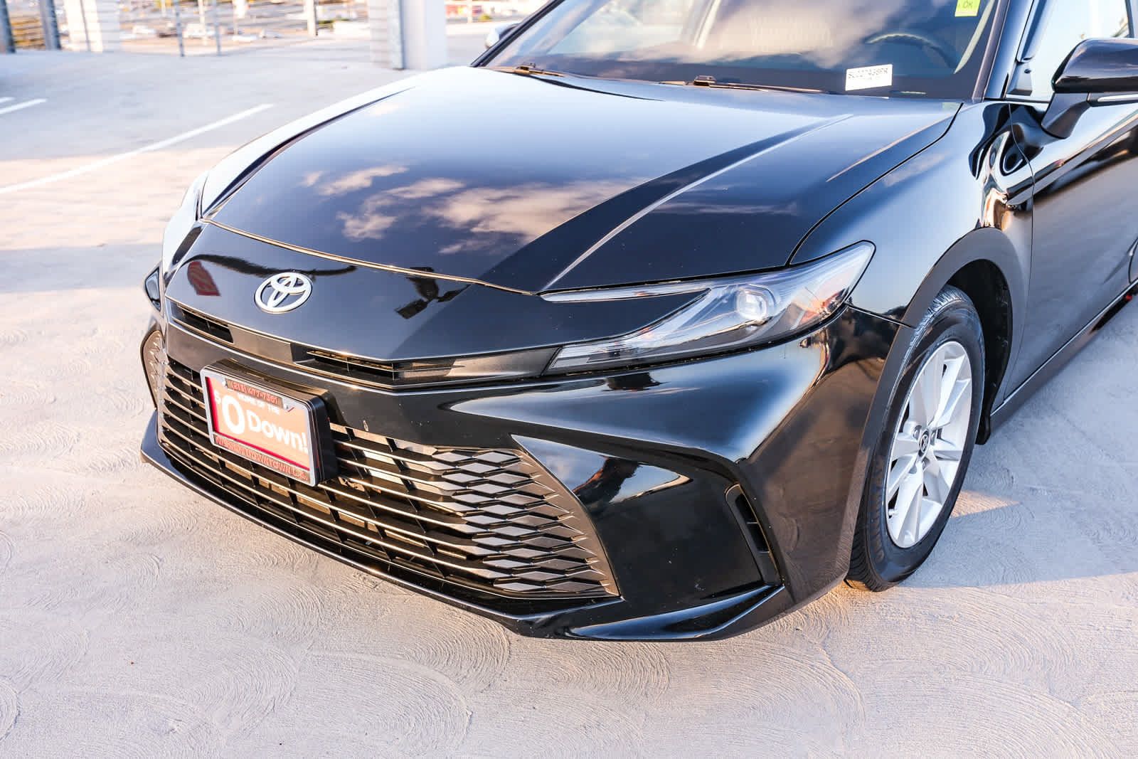 Used 2025 Toyota Camry LE FWD image 11