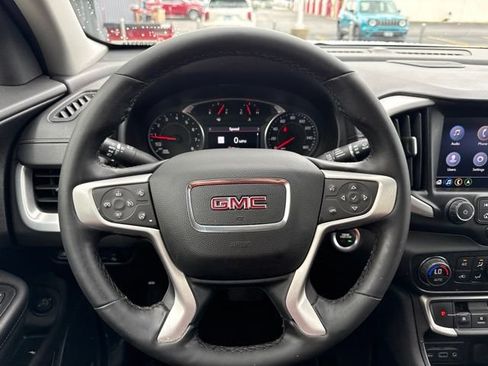 Used 2023 GMC Terrain SLT w/ Infotainment Package II FWD image 22