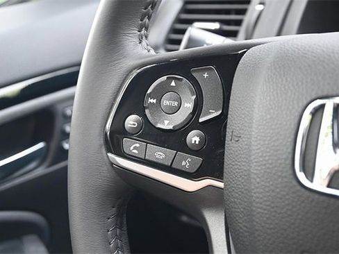 Certified 2022 Honda Pilot Touring image 26