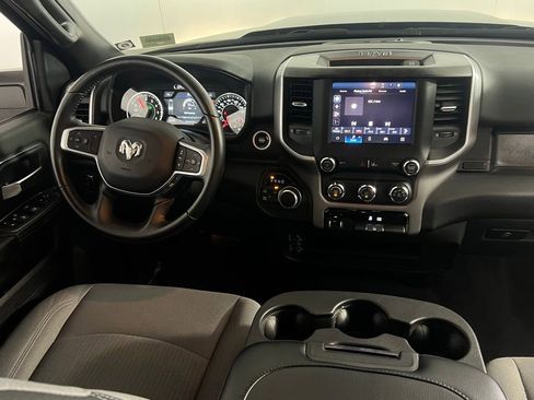 Used 2024 RAM 2500 Big Horn w/ Safety Group image 28