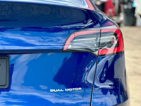 Used 2021 Tesla Model Y Long Range AWD/4WD image 9