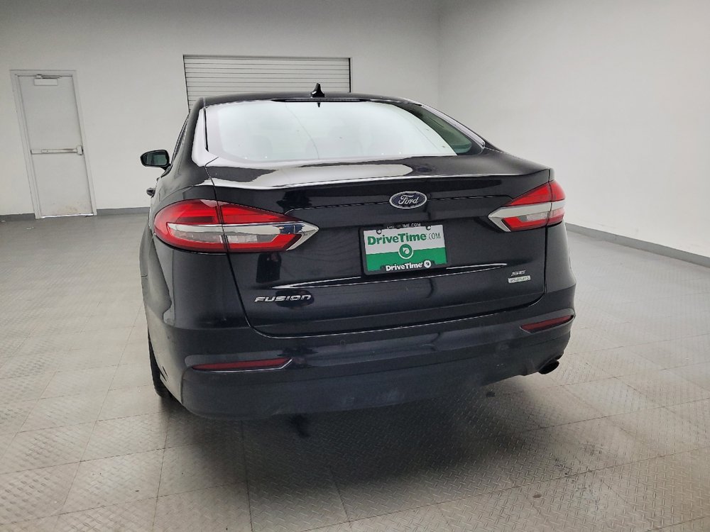 Used 2020 Ford Fusion SE FWD image 6