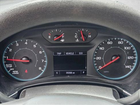 Used 2024 Chevrolet Equinox LS w/ Driver Confidence II Package FWD image 10