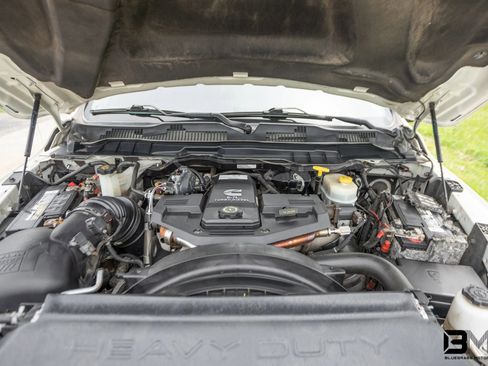 Used 2018 RAM 3500 Laramie image 14