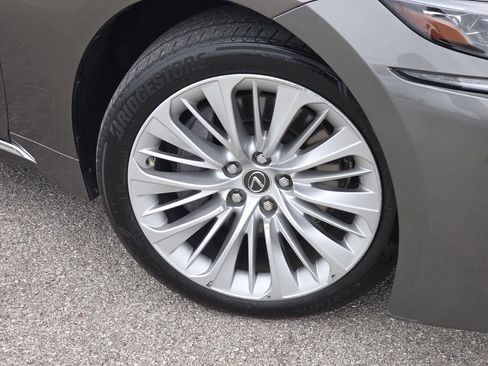 Used 2018 Lexus LS 500 AWD w/ Interior Upgrade Package image 6