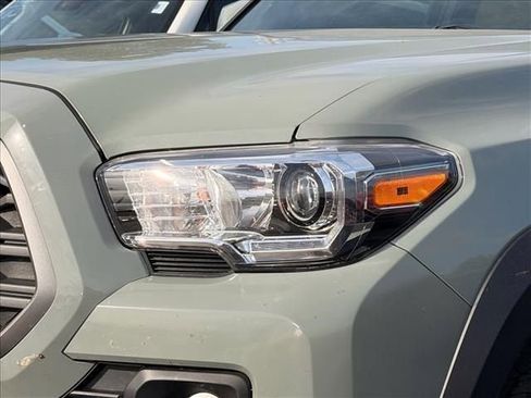 Used 2023 Toyota Tacoma TRD Off-Road AWD/4WD image 29
