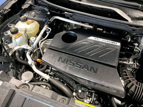 Used 2023 Nissan Rogue S AWD/4WD image 35