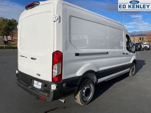 New 2026 Ford Transit 250 148 Medium Roof image 22