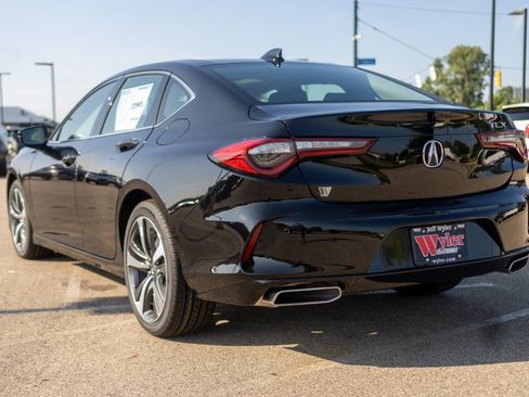 New 2025 Acura TLX w/ Technology Package image 26