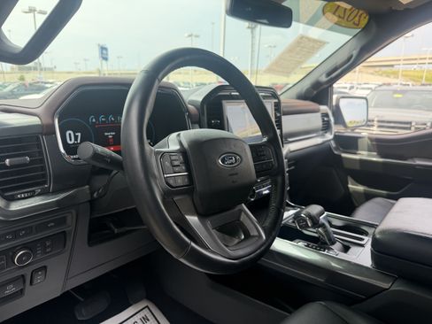 Used 2021 Ford F150 Lariat AWD/4WD image 36