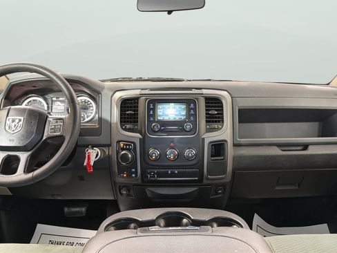 Used 2018 RAM 1500 Express AWD/4WD image 15