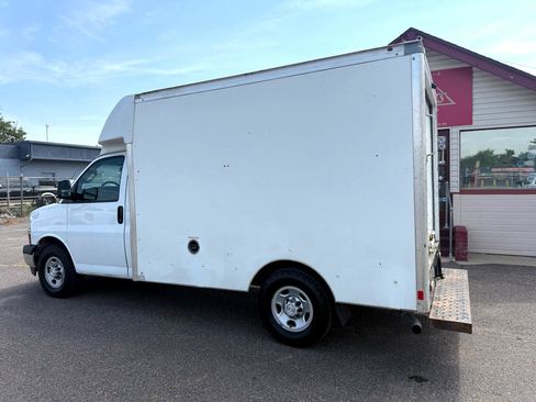 Used 2019 Chevrolet Express 3500 w/ Power Convenience Package image 6